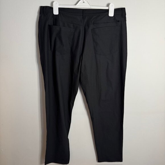 Fabletics Men's The Don 5-Pocket Pants Black Size 38x32 - Picture 4 of 6